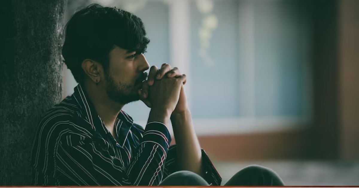 Sad Alone Boy Quotes In Hindi