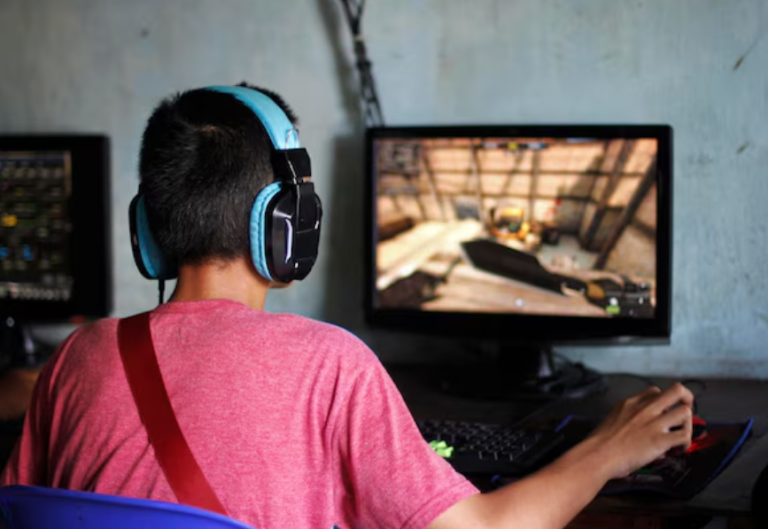 modern digital audiences enjoying online gaming